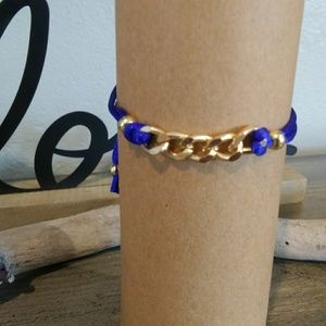 Adjustable blue bracelet